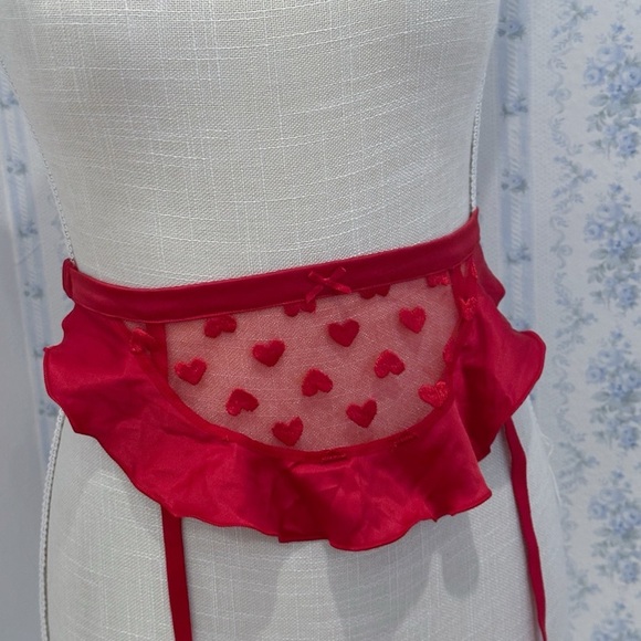 Victoria's Secret Valentines Day Dream Angels heart apron garter - Picture 4 of 4